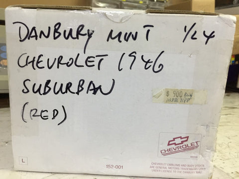 DANBURY MINT 1/24 1946 CHEVROLET SUBURBAN RED (BUY)