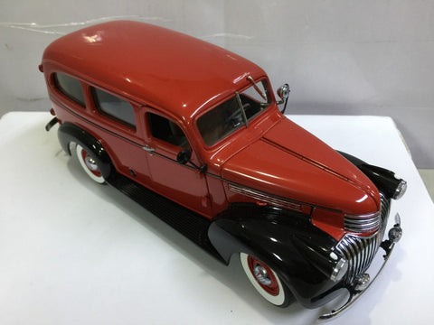 DANBURY MINT 1/24 1946 CHEVROLET SUBURBAN RED (BUY)