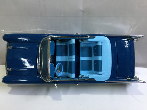 DANBURY MINT 1/24 1957 CHEVROLET BEL AIR CONVERTIBLE SPORT COUPE BLUE (BUY)