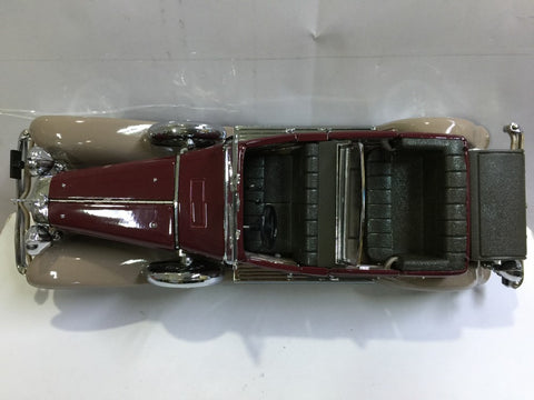FRANKLIN MINT 1/24 1930 DUESENBERG J DERHAM TOURSTER MAROON (KWA)