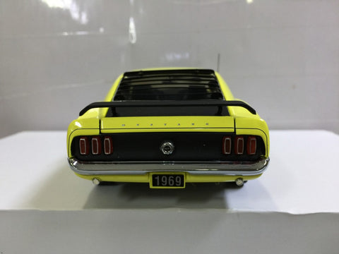 FRANKLIN MINT 1/24 1969 FORD BOSS 302 MUSTANG YELLOW (KWA)