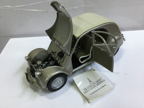 FRANKLIN MINT 1/24 1951 CITROEN 2CV (BUY)