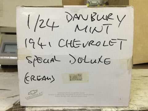 DANBURY MINT 1/24 1941 CHEVROLET SPECIAL DELUXE CREAM (BUY)