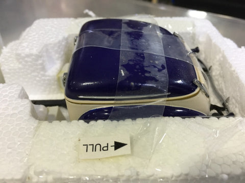 FRANKLIN MINT 1/24 1969 FORD DELUXE TUDOR POLICE CAR WITH TRAILER (BUY)