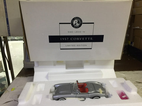 FRANKLIN MINT 1/24 1957 CORVETTE FIBERGLASS EDITION SILVER (BUY)
