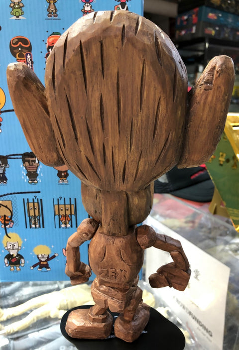 CRAZYSMILES KINDERGARDENER MICHAEL LAU 9" WOOD GARDENER 10TH ANNIVERSARY KG9W1110 108 ZEX FIGURE (PIU235)