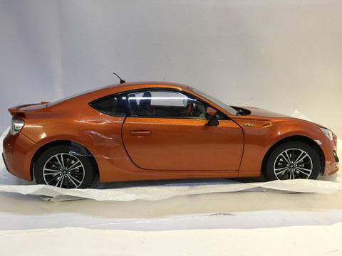CENTURY DRAGON 世紀龍 1/18 TOYOTA GT86 ORANGE CDTO-1002 (P15M-12)