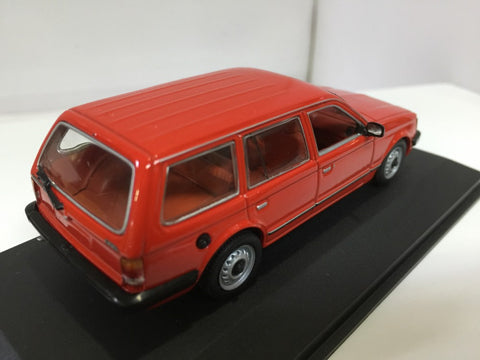 MINICHAMPS 1/43 OPEL KADETT CARAVAN 1979 RED (400 044110) (06604) (PIU50)