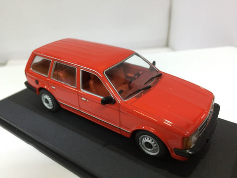 MINICHAMPS 1/43 OPEL KADETT CARAVAN 1979 RED (400 044110) (06604) (PIU50)