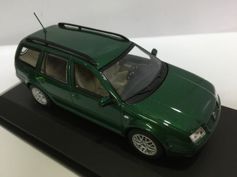 MINICHAMPS 1/43 VW BORA VARIANT GREEN METALLIC (430 058211) (03369) (PIU50)
