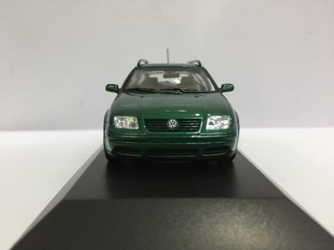 MINICHAMPS 1/43 VW BORA VARIANT GREEN METALLIC (430 058211) (03369) (PIU50)