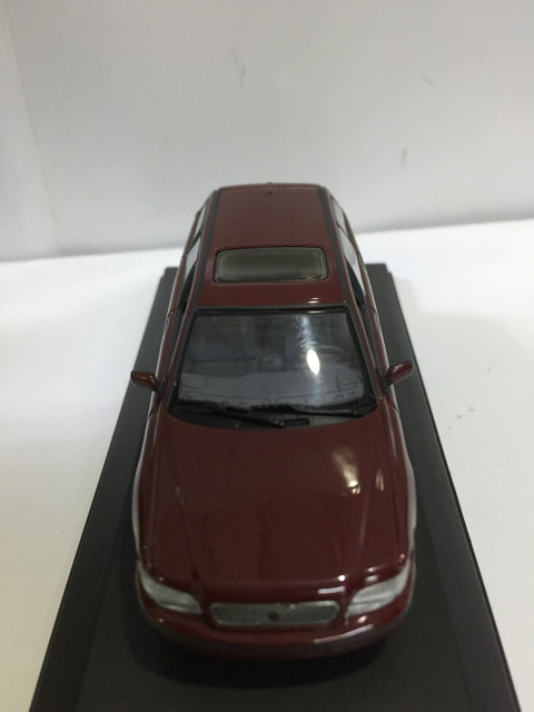 MINICHAMPS 1/43 VOLVO V40 BREAK 1996 RED METALLIC (430 171512) (02037) (PIU50)