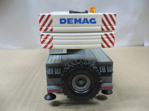 CONRAD 1/50 DEMAG AC155 TELESCOPIC CRANE 2086 (BUY)