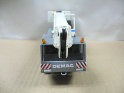 CONRAD 1/50 DEMAG AC155 TELESCOPIC CRANE 2086 (BUY)