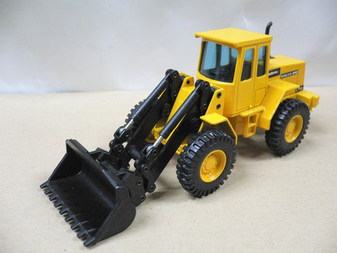 JOAL 1/50 VOLVO BM L70 LOADER REF. 234 (00234) (BUY)