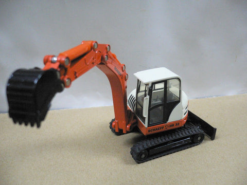 SIKU 1/50 3521 SCHAEFF HR32 CRAWLER EXCAVATOR (BUY)