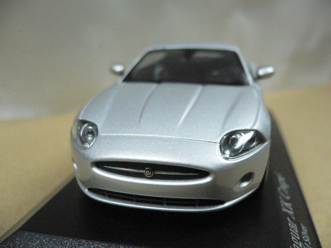 MINICHAMPS 1/43 JAGUAR XK COUPE 2006 SILVER (400 130500) (07108) (PIU97)