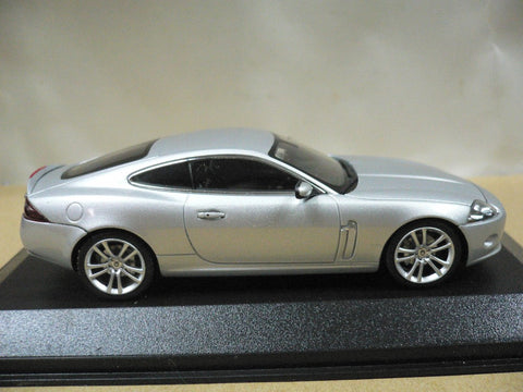 MINICHAMPS 1/43 JAGUAR XK COUPE 2006 SILVER (400 130500) (07108) (PIU97)