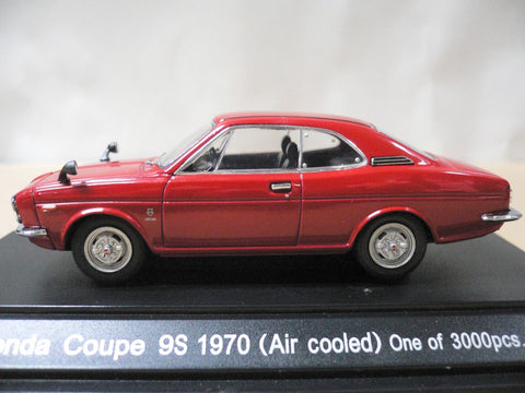 EBBRO 1/43 HONDA COUPE 9S 1970 AIR COOLED RED (43416) (PIU)