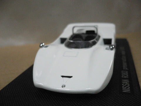 EBBRO 1/43 NISSAN R383 PRESERVATION MODEL 1970 WHITE (43871) (PIU)