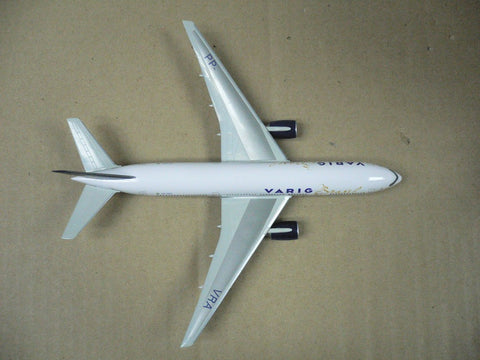 DRAGON WINGS 1/400 VARIG BOEING B777-200 PP-VRA (55415) (PIU20)