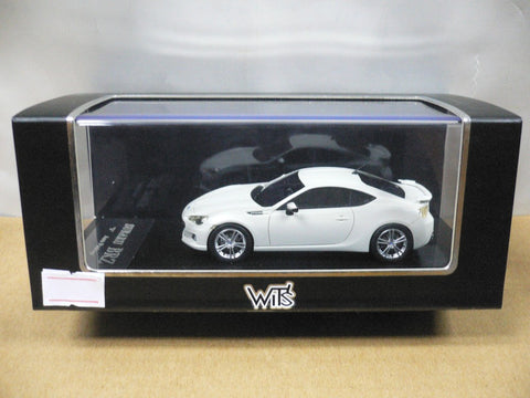 WIT'S 1/43 SUBARU BRZ "S" AERO PACKAGE CSU432 SATIN WHITE PEARL (86702) (PIU137)