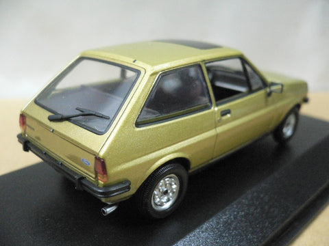 MINICHAMPS 1/43 FORD FIESTA 1976 GOLD METALLIC (400 085100) (06306) (PIU96)