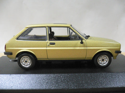 MINICHAMPS 1/43 FORD FIESTA 1976 GOLD METALLIC (400 085100) (06306) (PIU96)