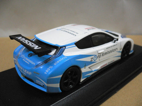 KYOSHO JCOLLECTION 1/43 NISSAN LEAF NISMO RC WHITE BLUE (PIU/P68-100)