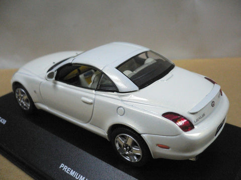 KYOSHO JCOLLECTION 1/43 LEXUS SC430 2005 CLOSED ROOF WHITE PEARL CRYSTAL SHINE (JC14003W) (10206) (PIU50)