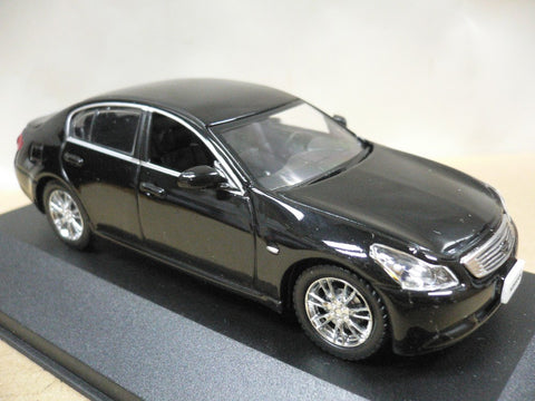 JCOLLECTION 1/43 NISSAN SKYLINE SEDAN 2006 SUPER BLACK (PIU50)