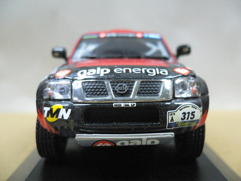 JCOLLECTION 1/43 NISSAN NAVARA PICK UP PARIS DAKAR 2005 RED #315 (MNP210) (01001) (PIU75)