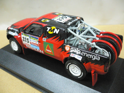 JCOLLECTION 1/43 NISSAN NAVARA PICK UP PARIS DAKAR 2005 RED #315 (MNP210) (01001) (PIU75)