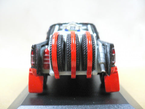 JCOLLECTION 1/43 NISSAN NAVARA PICK UP PARIS DAKAR 2005 RED #315 (MNP210) (01001) (PIU75)