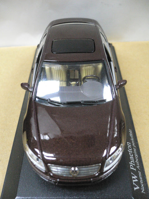 MINICHAMPS 1/43 VW PHAETON 2002 AUBERGINE METALLIC (400 051001) (04390) (PIU150)