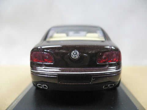 MINICHAMPS 1/43 VW PHAETON 2002 AUBERGINE METALLIC (400 051001) (04390) (PIU150)