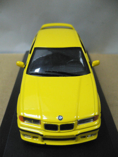 MINICHAMPS 1/43 BMW 318is 1994 YELLOW (430 024300) (01634) (WKG)