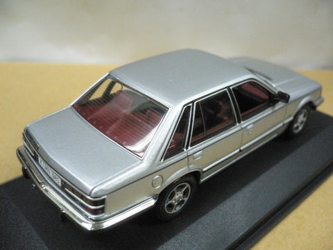 MINICHAMPS 1/43 OPEL SENATOR 1980 SILVER (400 045101) (06729) (PIU103)