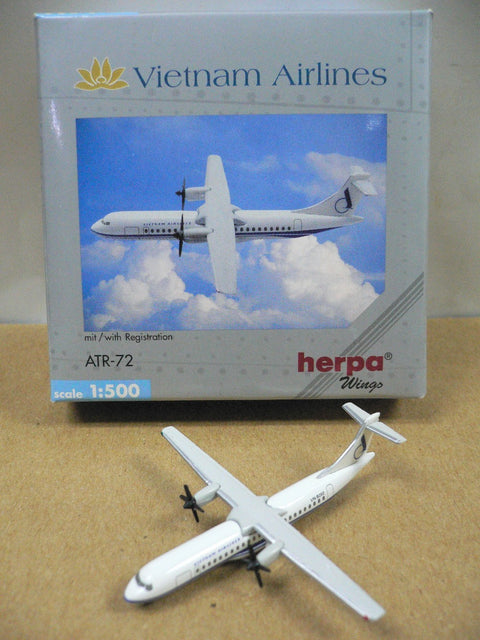HERPA WINGS 1/500 VIETNAM AIRLINES ATR-72 VN-B202 (508032) (PA0)