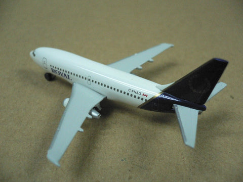 HERPA WINGS 1/500 ROYAL BOEING 737-200 C-FNAQ (505727) (PA0)