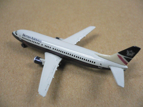 HERPA WINGS 1/500 BRITISH AIRWAYS BOEING 737-400 (501248)