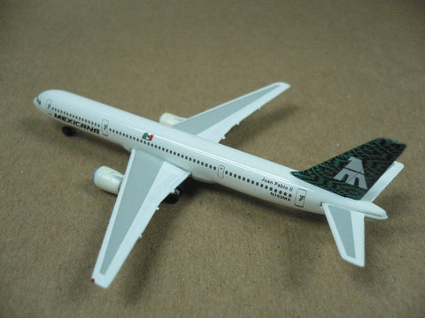 HERPA WINGS 1/500 MEXICANA BOEING 757-200 N763MX (503778)