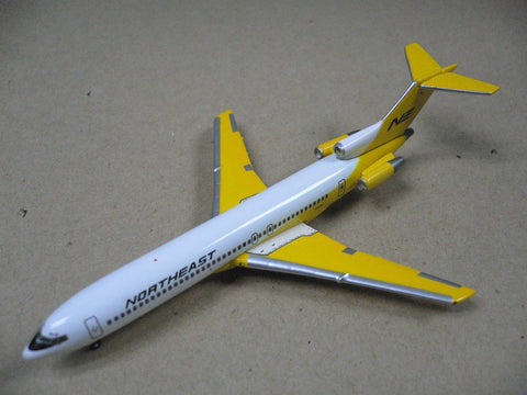 GEMINI JETS 1/400 NORTHEAST AIRLINES BOEING 727-200 N1645 (GJNEA1413) (70141) (PA0)