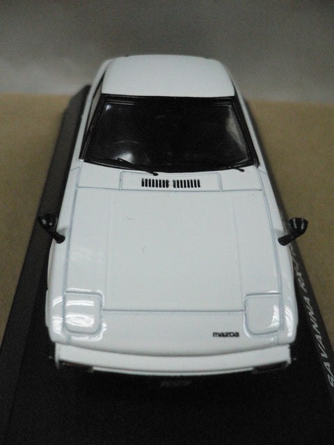 KYOSHO 1/43 MAZDA SAVANNA RX-7 SA22C (03281W) (24857) (PIU/P64-60)