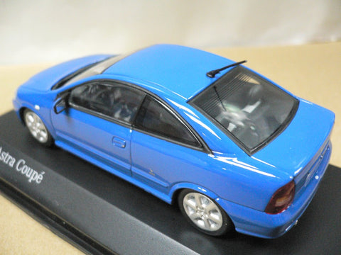 MINICHAMPS 1/43 OPEL ASTRA COUPE BLUE (430 049120) (03309) (PIU113)