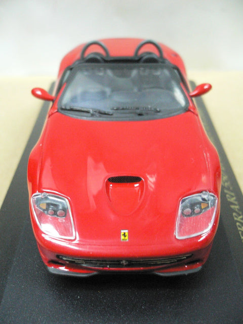 HOTWHEELS IXO 1/43 FERRARI 550 BARCHETTA 2000 RED FER020 (30690) (PIU120)