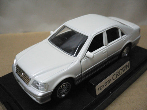 MTECH 1/43 TOYOTA CROWN ROYAL SALOON WHITE (MS-23-A) (47230) (PIU)