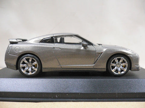 KYOSHO 1/43 NISSAN SKYLINE GT-R R35 2008 TITANIUM GRAY (03741TG) (11198) (PIU97)