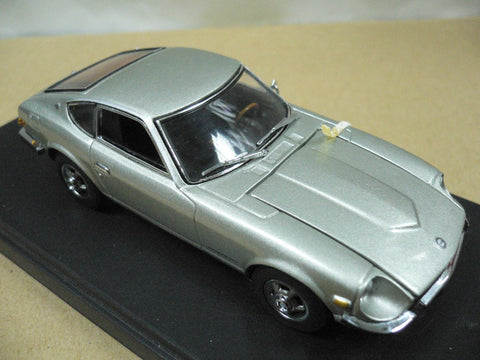 KYOSHO 1/43 NISSAN DATSUN 240Z SILVER (03164S) (02870) (PIU)