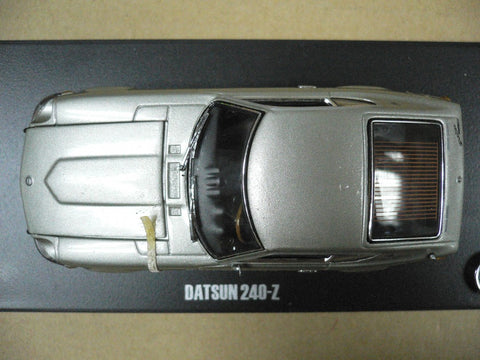KYOSHO 1/43 NISSAN DATSUN 240Z SILVER (03164S) (02870) (PIU)